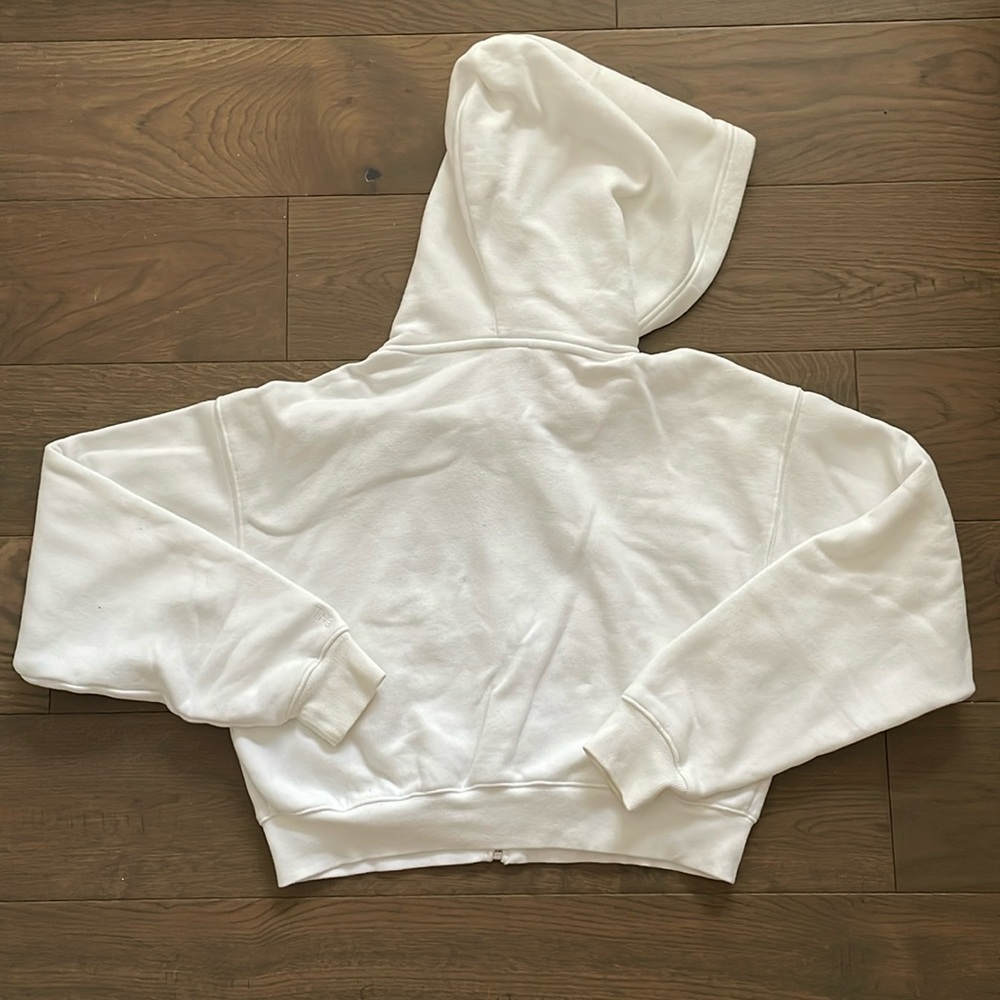 aritzia zip up - Picture 4 of 4